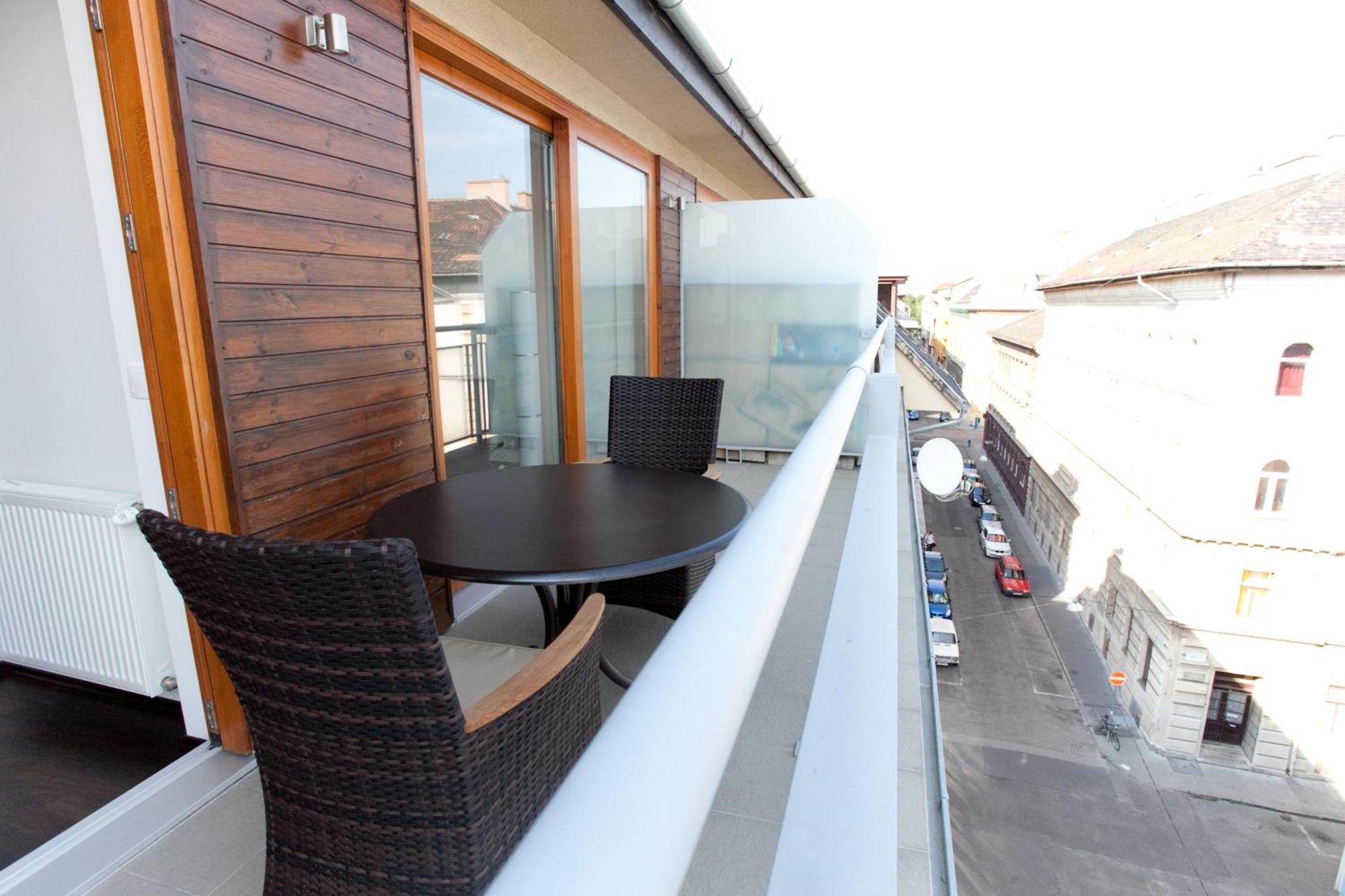 Budapest Terrace Apartment Luaran gambar